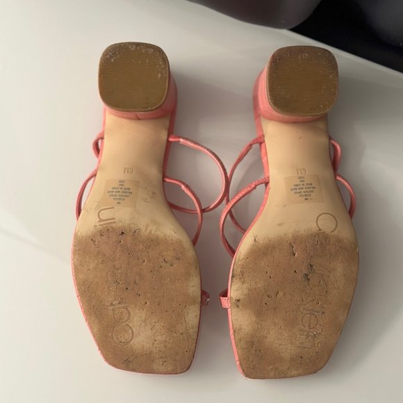 Pink leather Calvin Klein strappy slide (KCBECCA) - Picture 5 of 8